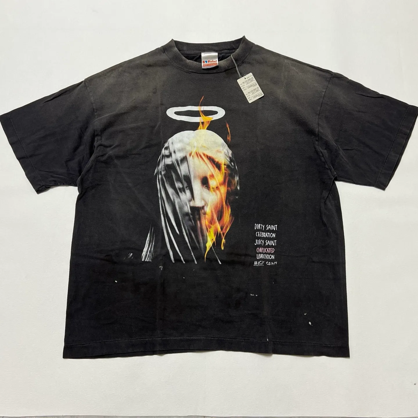 SAINT Mxxxxxx SS TEE/DEVIL DADDY/BLK Virgin Mary retro distressed printed tee, washed black S-XL, this season's hottest item, in order to give you an authentic experience, repeated debugging and polishing in printing and washing, finally meet you, the same old style, the same as the original version, cylindrical side seam OE yarn fabric/completely matched accessories, garment dyeing, heavy washing and water fading, bust bandage fading.